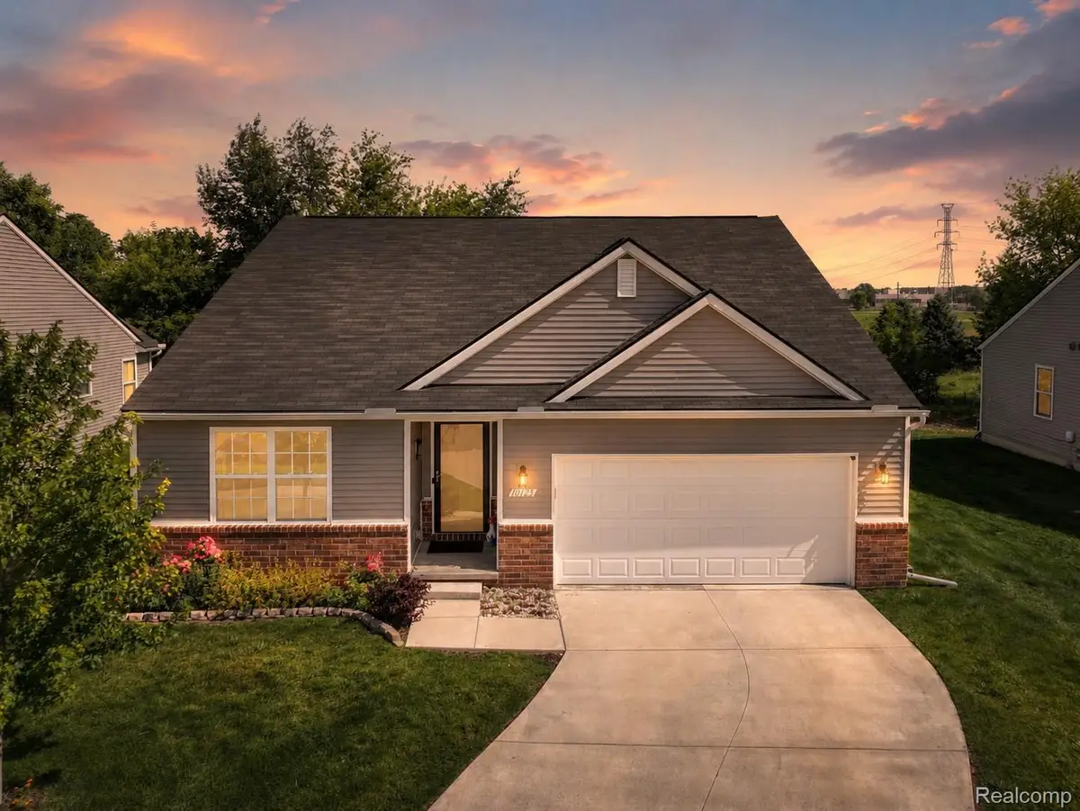 10125 Swan Lake Circle, Ypsilanti, MI 48197 - #1