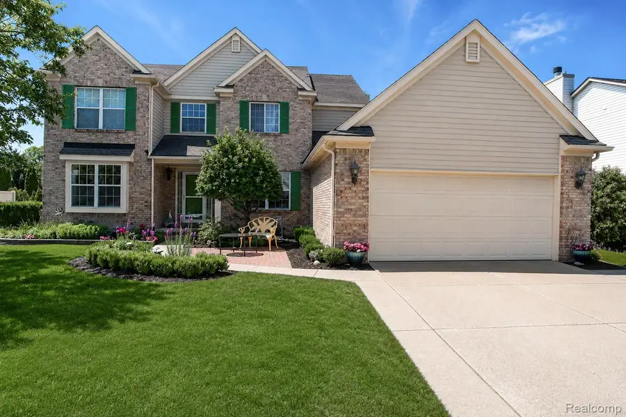 5363 Mill Race Way, Commerce Township, MI 48382 - #2