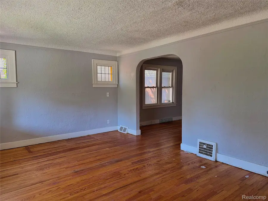 15830 Woodingham Drive, Detroit, MI 48238 - #3