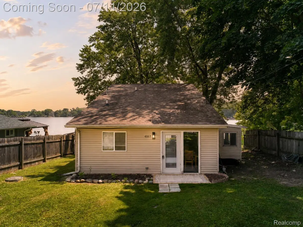 4165 Highcrest Drive, Brighton, MI 48116 - #1