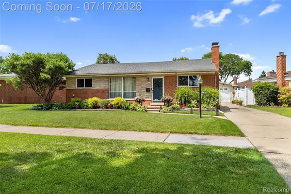 7837 Hugh Street, Westland, MI 48185