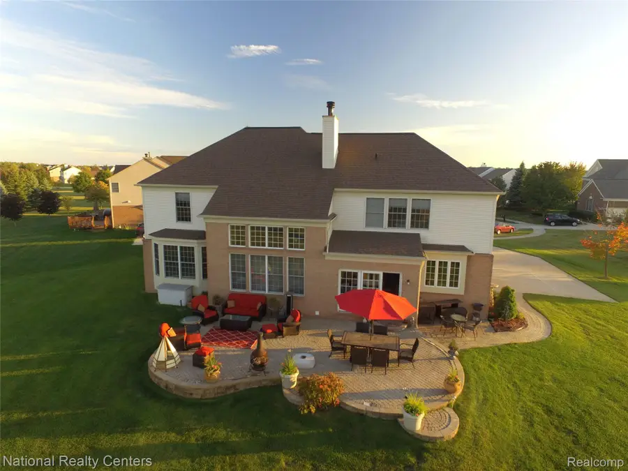 429 Delaford Court, Canton, MI 48188 - #2