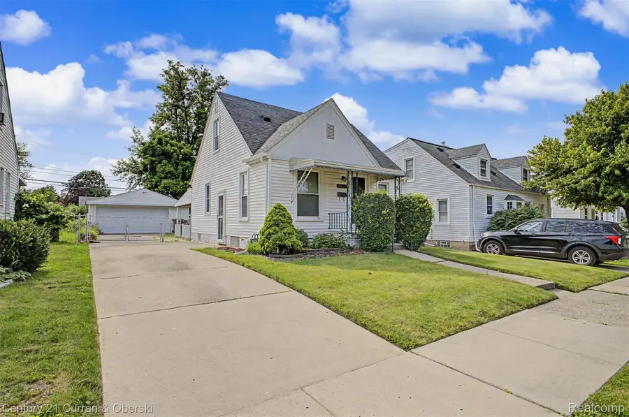 2732 Queen Street, Dearborn, MI 48124 - #2