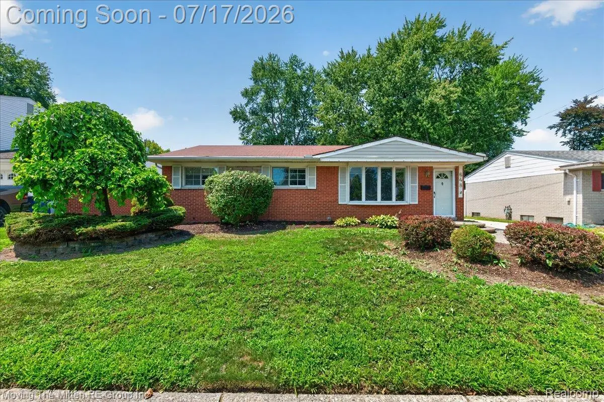 648 S Dowling Street, Westland, MI 48186 - #1