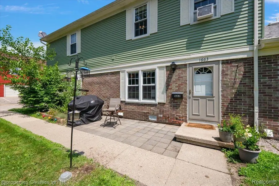 1663 Wingate Boulevard, Ypsilanti, MI 48198 - #2
