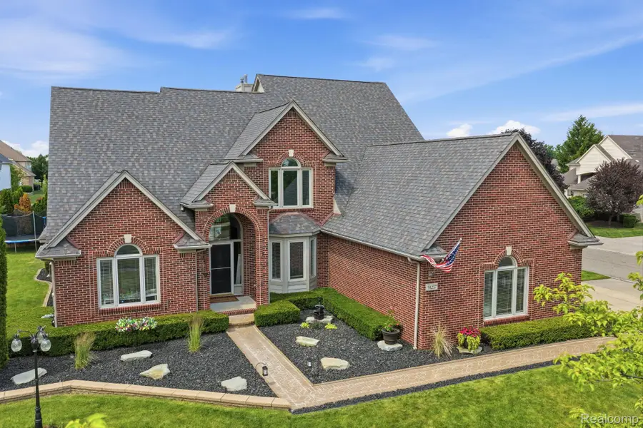 14257 Mandarin Drive, Shelby, MI 48315 - #2