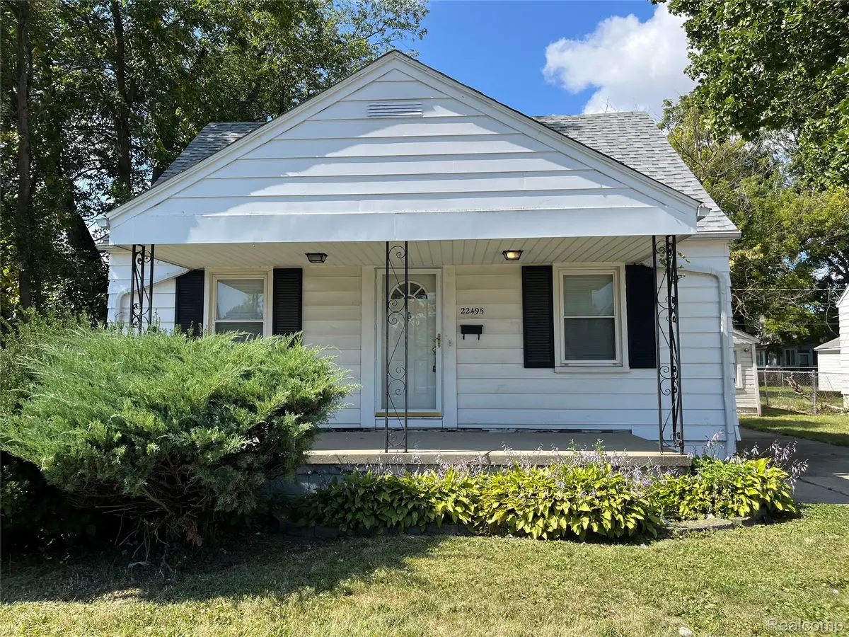 22495 Tuscany Avenue, Eastpointe, MI 48021 - #1