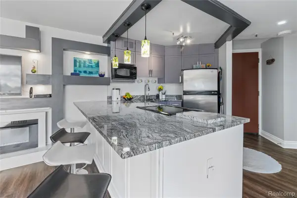 1001 W Jefferson Avenue #2H, Detroit, MI 48226