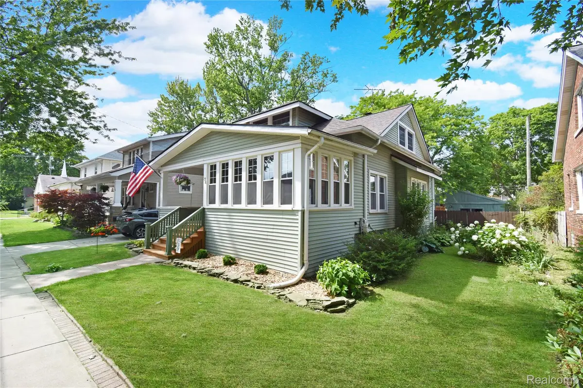 34 Moser Place, Mount Clemens, MI 48043 - #1