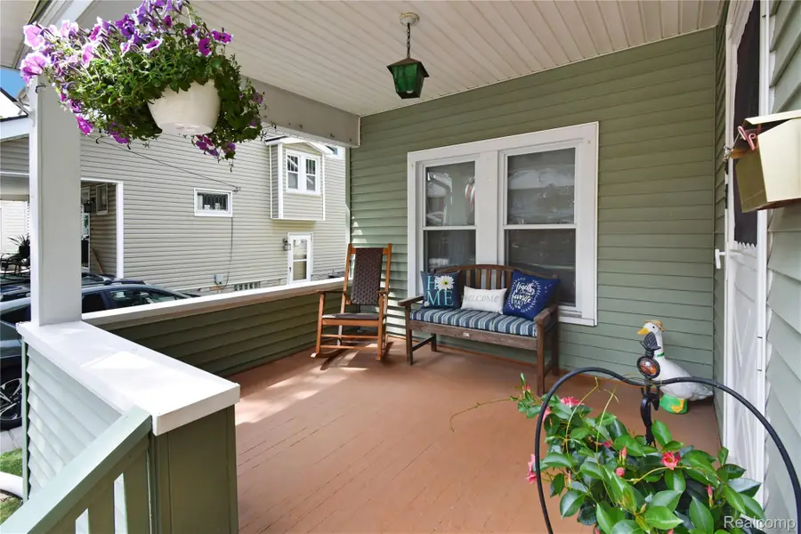 34 Moser Place, Mount Clemens, MI 48043 - #3