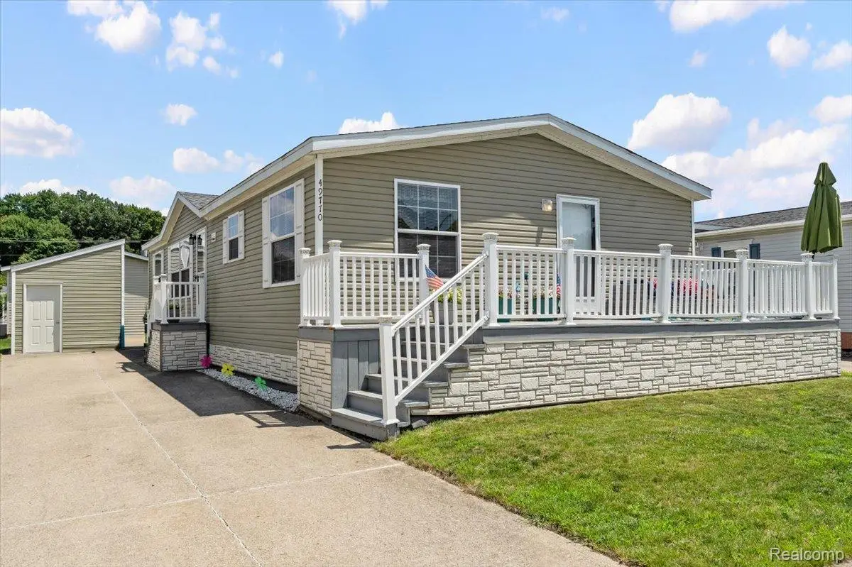 49770 Elk Trail, Utica, MI 48315 - #1