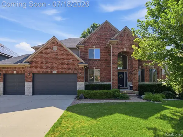 39218 Nautical Lane, LakeTwp, MI 48045