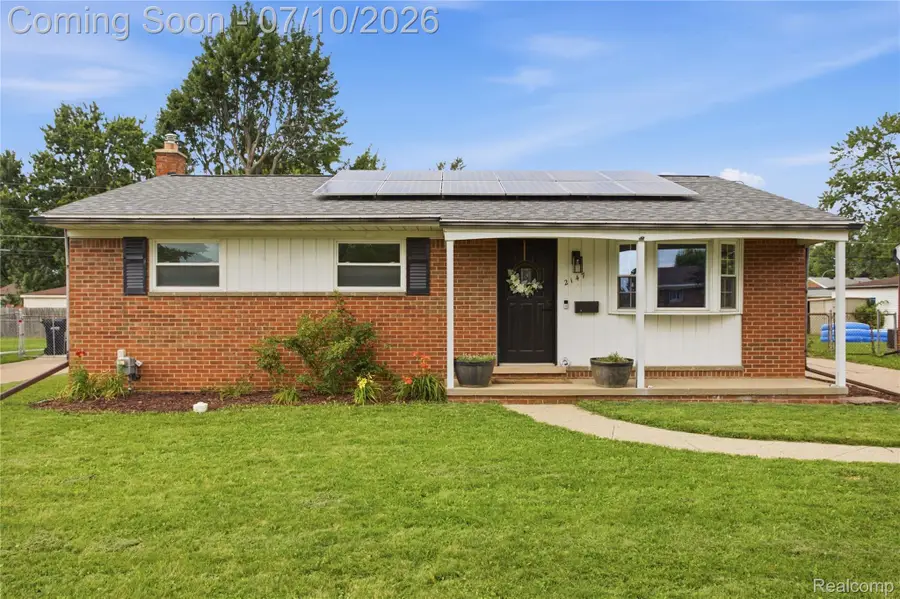 2147 Parliament Drive, Sterling Heights, MI 48310 - #2