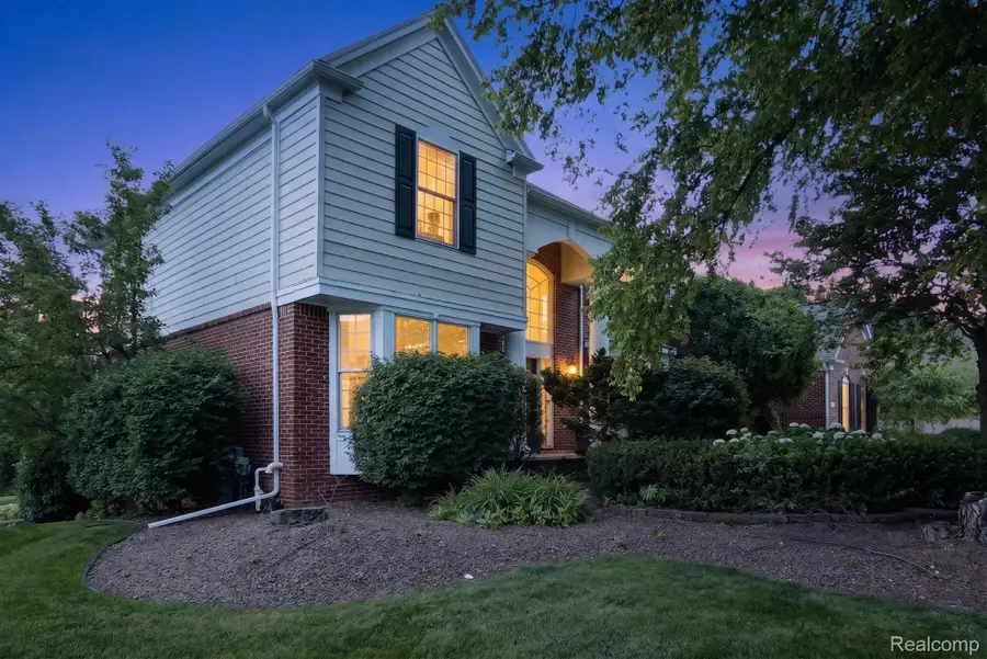 50295 Fellows Hill Drive, Plymouth, MI 48170 - #2