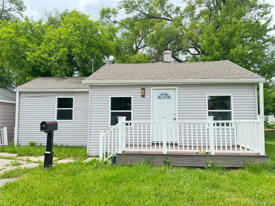 3553 N Monroe Street, Carrollton, MI 48724 - #3
