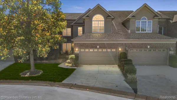 44683 Broadmoor Circle N, Northville, MI 48168