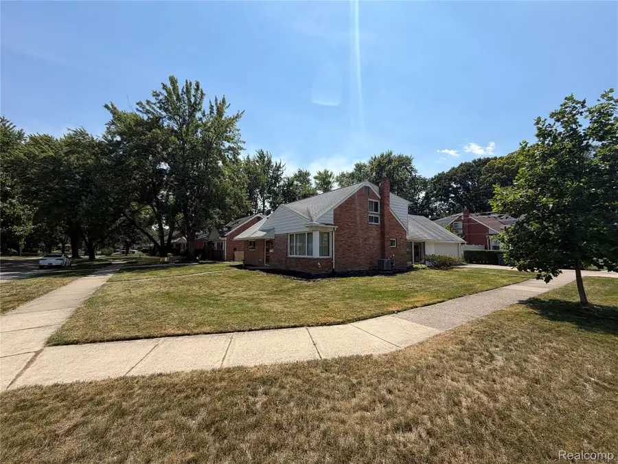 747 Jamaica Drive, Troy, MI 48083 - #3