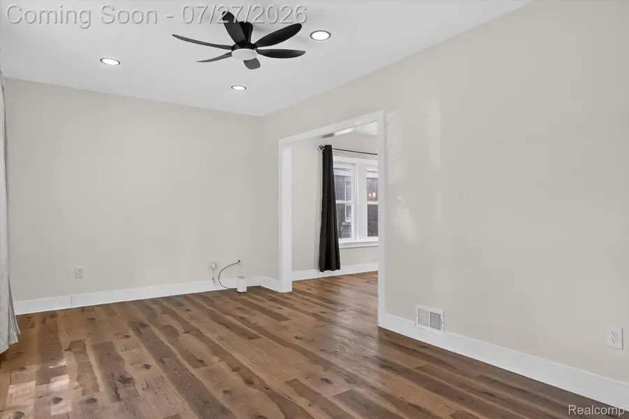 12601 Evanston Street, Detroit, MI 48213 - #2