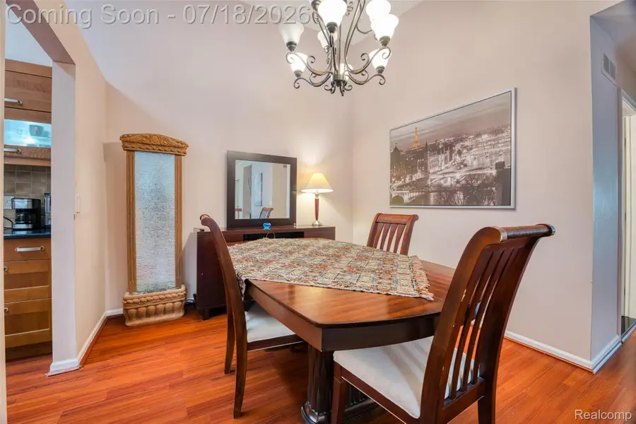 7482 Sheffield, West Bloomfield, MI 48322 - #3
