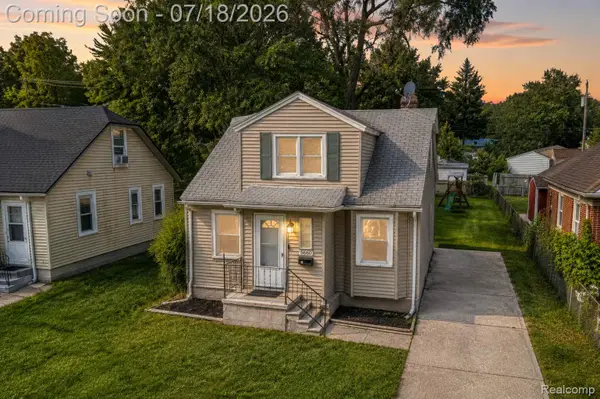 5660 Kingston Street, DearbornHeights, MI 48125