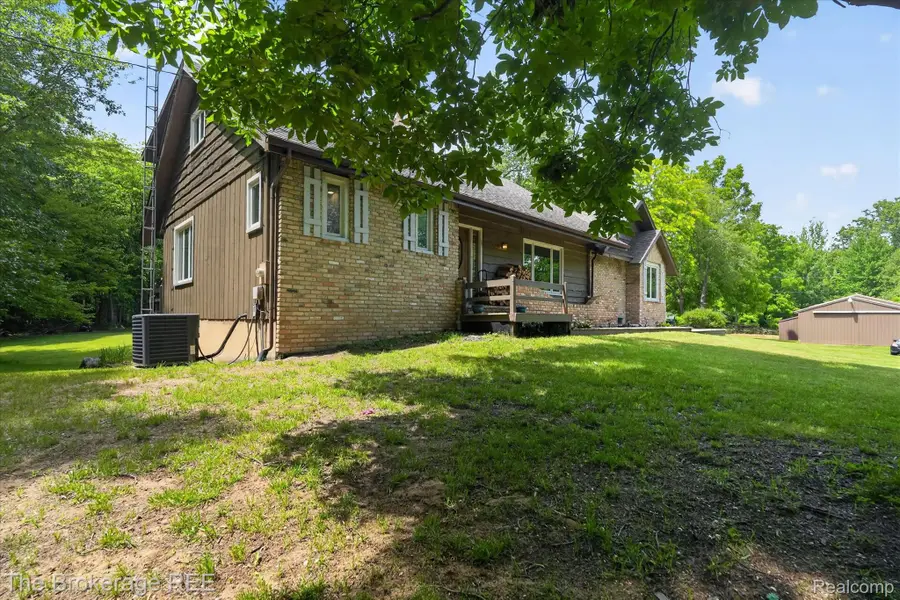 13269 N Genesee Road, Clio, MI 48420 - #3
