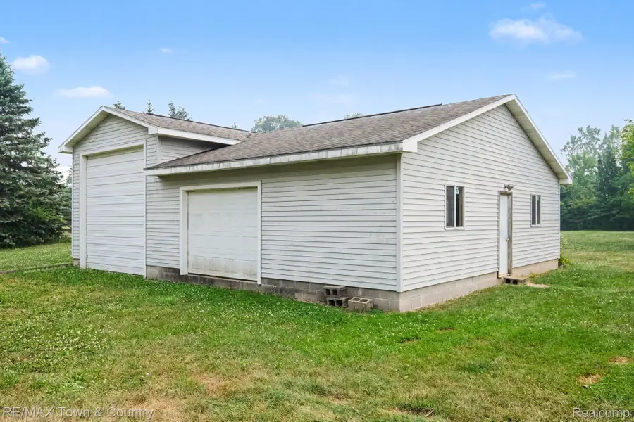 1291 W Tobias Road, Clio, MI 48420 - #3