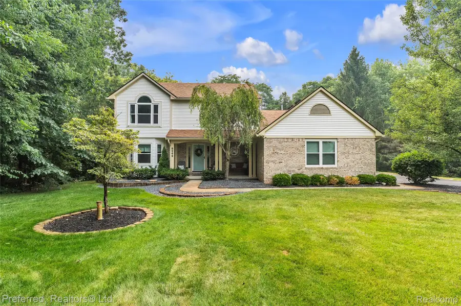 8242 Terrace Court, Pinckney, MI 48169 - #3
