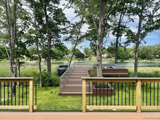 2934 W Walton Boulevard, Waterford, MI 48329 - #3