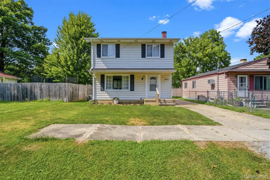 1405 E Williamson Street, Burton, MI 48529 - #2