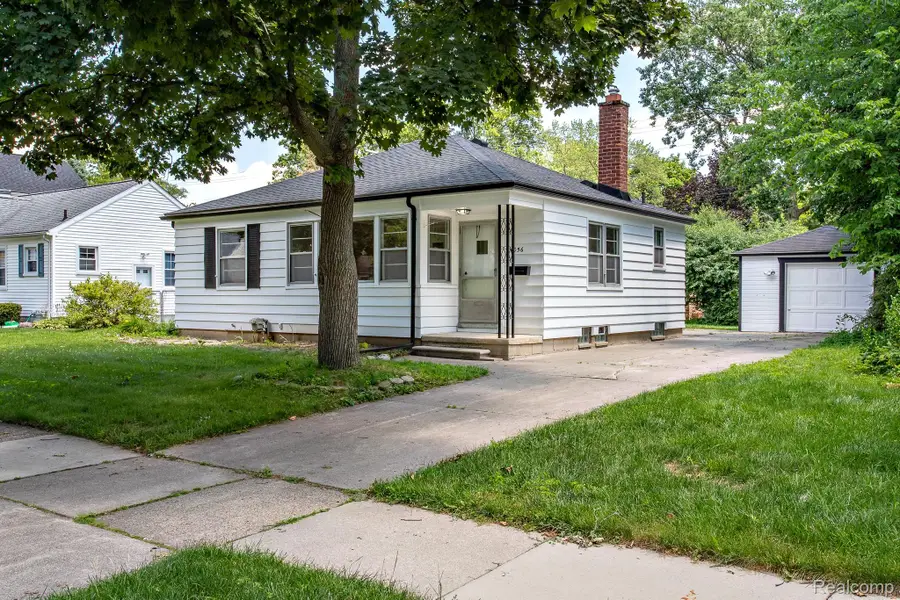 4056 Robina Avenue, Berkley, MI 48072 - #3