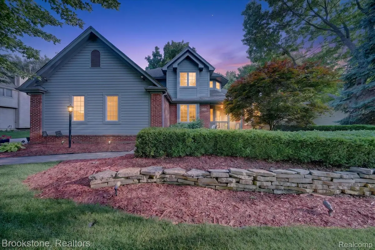 6730 Longhurst Drive, Clarkston, MI 48346 - #1