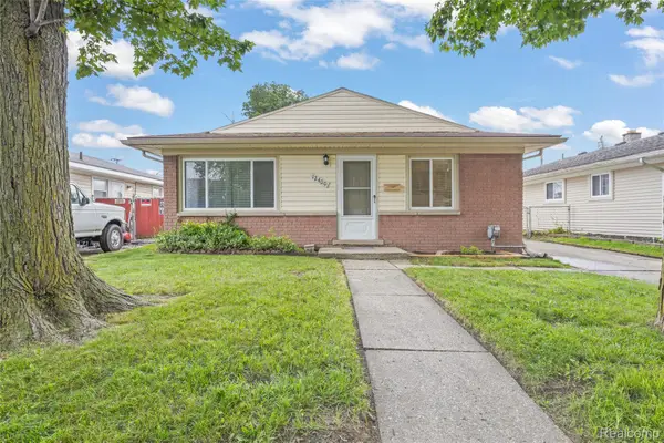 12400 Arcola Street, Livonia, MI 48150