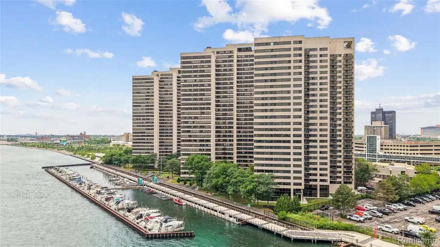 1001 W Jefferson Avenue #2a, Detroit, MI 48226 - #2