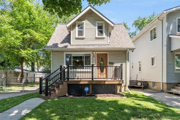 1421 Camden Street, Ferndale, MI 48220