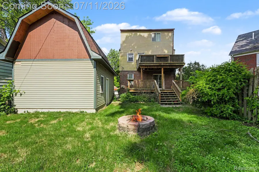 150 Ontario Road, Pontiac, MI 48341 - #2
