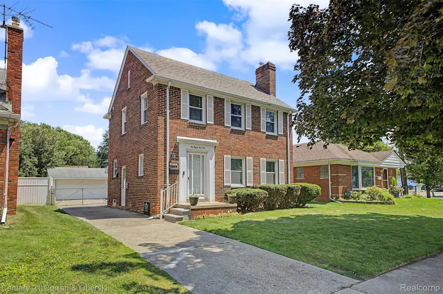 6821 Kolb Avenue, Allen Park, MI 48101 - #2