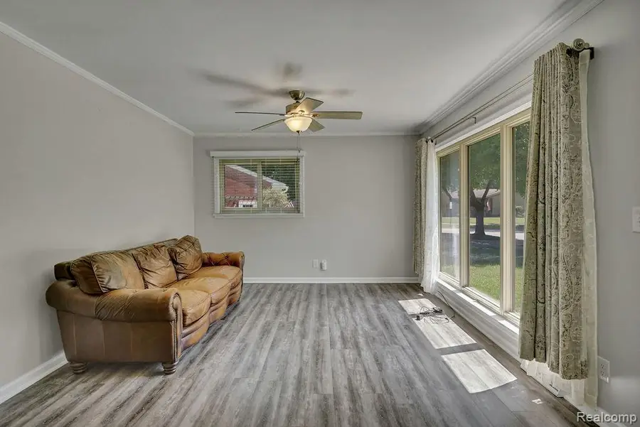 615 Lincoln Street, Lapeer, MI 48446 - #3