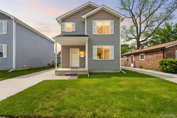 534 E Brickley Avenue, HazelPark, MI 48030