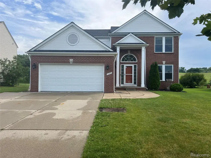 7753 Turrillium Lane, Waterford, MI 48327 - #2