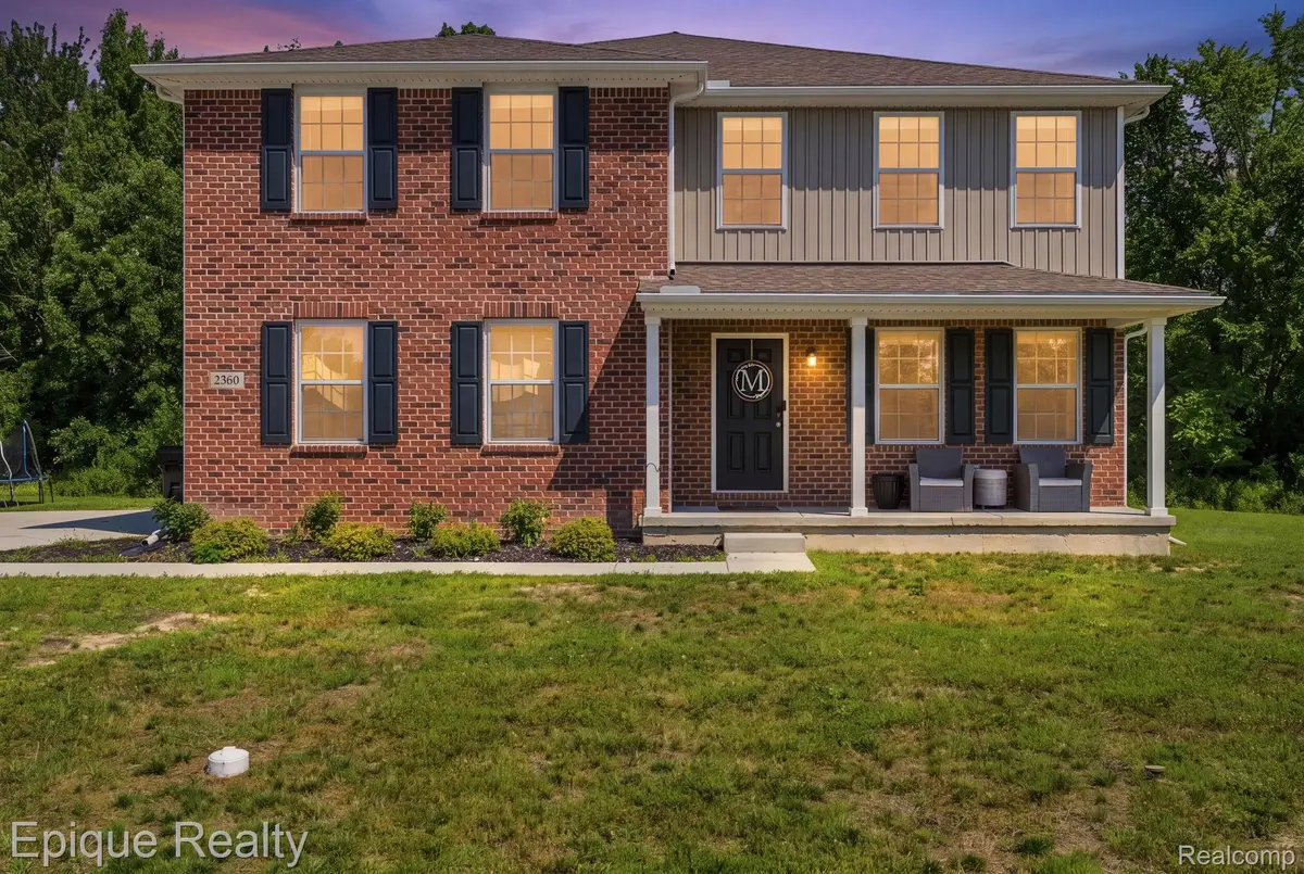 2360 Scenic Hollow Drive, Grand Blanc, MI 48439 - #1