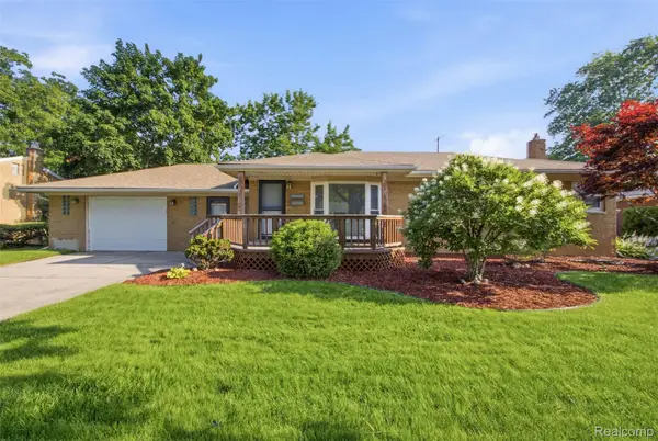 23327 Whitley Drive, ClintonTownship, MI 48035
