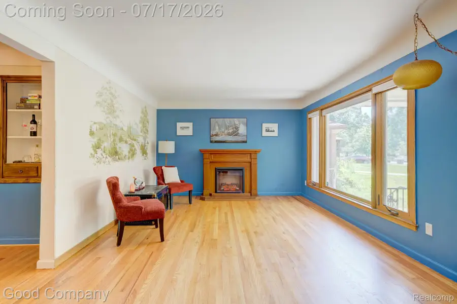 24310 Manistee Street, Oak Park, MI 48237 - #2