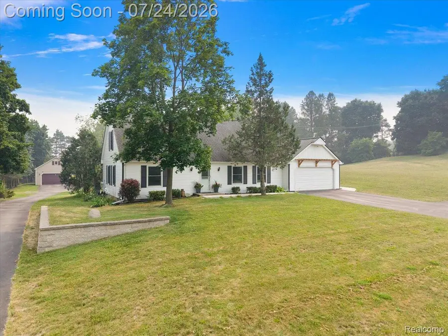 3365 Maybee Road, Orion, MI 48359 - #2