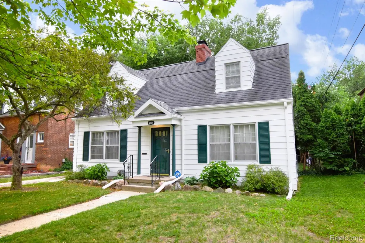 2020 Calumet Street, Flint, MI 48503 - #1