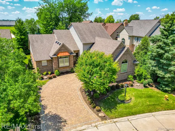 44215 Riverview Ridge Drive, ClintonTownship, MI 48038
