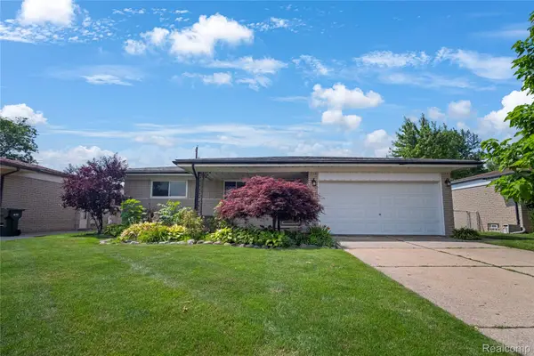 12398 Deming Drive, SterlingHeights, MI 48312