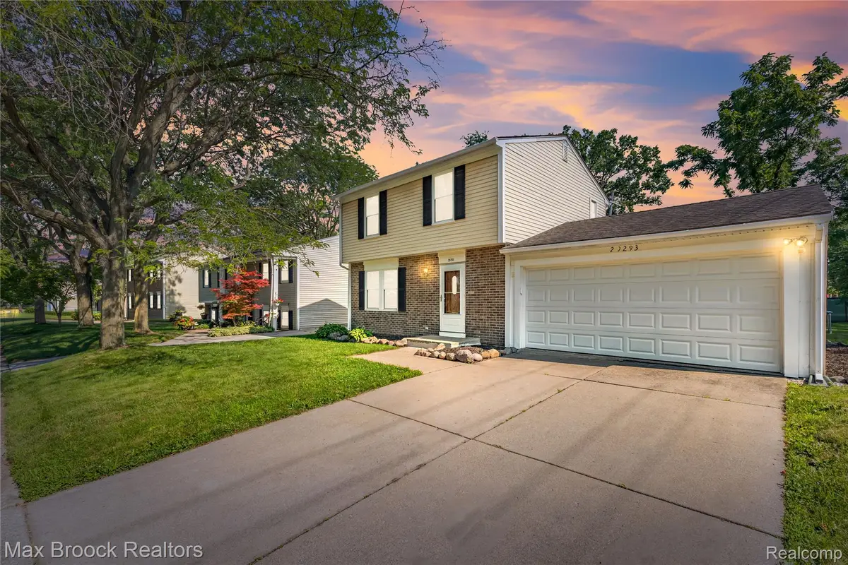 29293 Riveroak Drive, Romulus, MI 48174 - #1