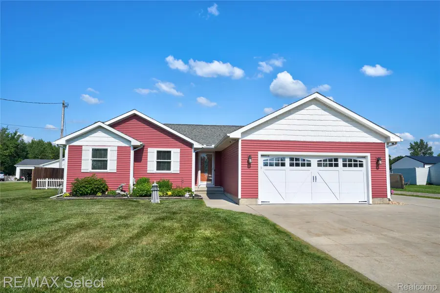 3309 S Vassar Road, Davison, MI 48423 - #2