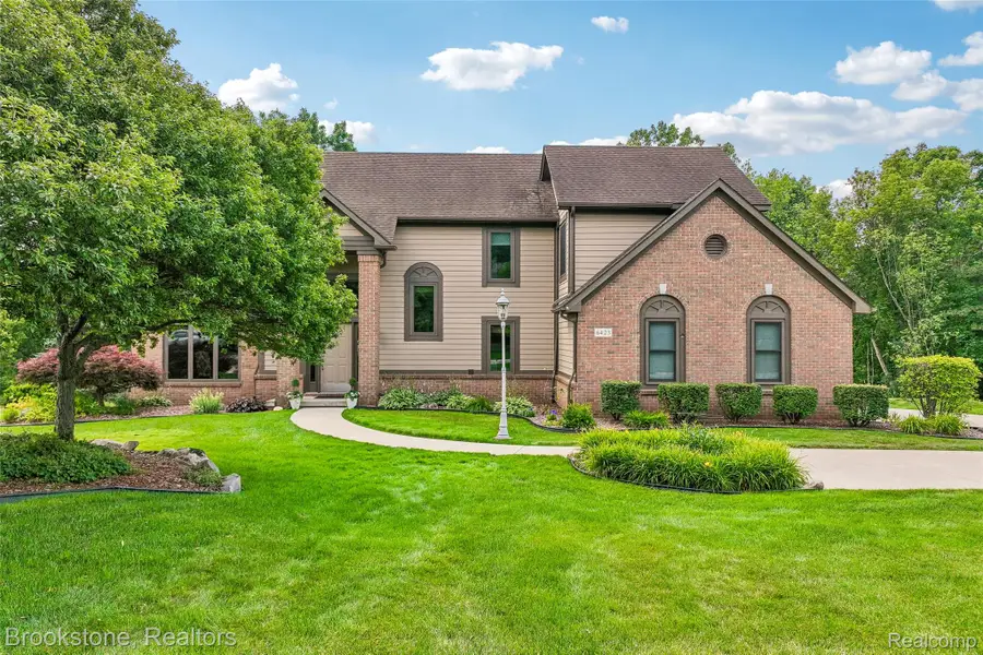 6423 Southampton Drive, Clarkston, MI 48346 - #3