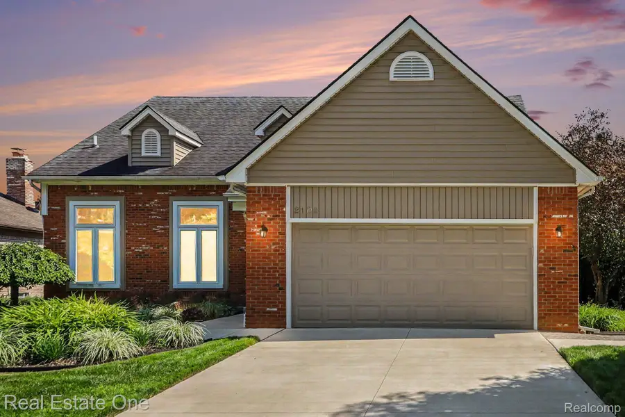 2102 Tuscany Drive, Troy, MI 48085 - #3